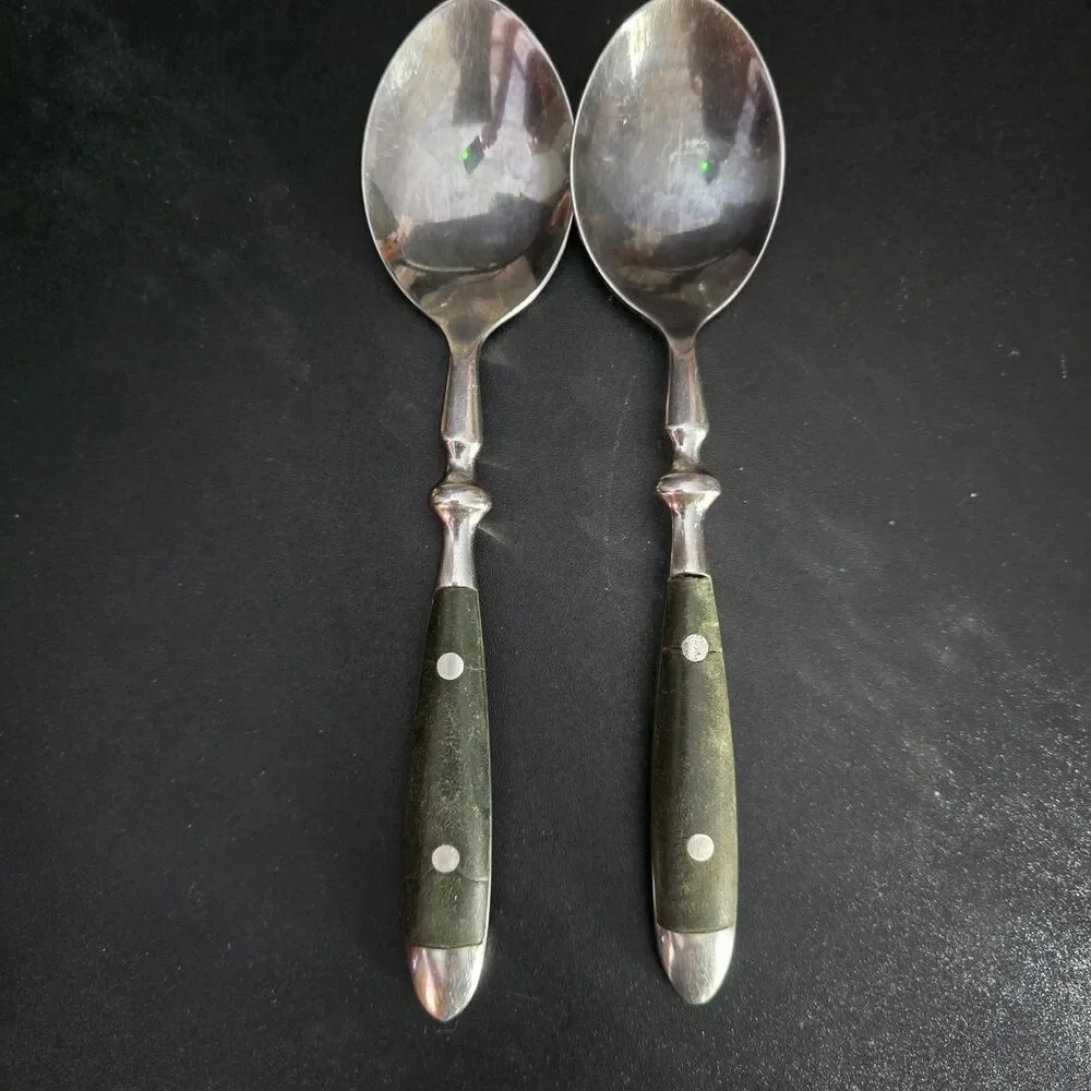 Hampton Silversmiths BISTRO-GREEN 2 Large Spoons Stainless Flatware